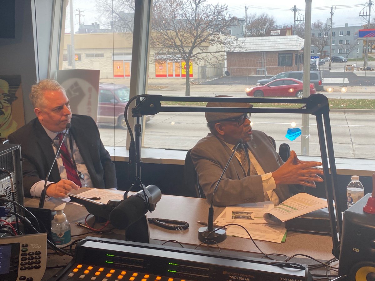 CFIHOPE's tweet photo. CFI President/CEO Leif Elsmo and Senior Director of Diversity and Cultural Competence Al Hill were guests on 860AM WNOV show "Community Voice" with host Keith Parris on Monday.

#community #communityvoice #cfihope #milwaukee https://t.co/J1jL0S7W5a