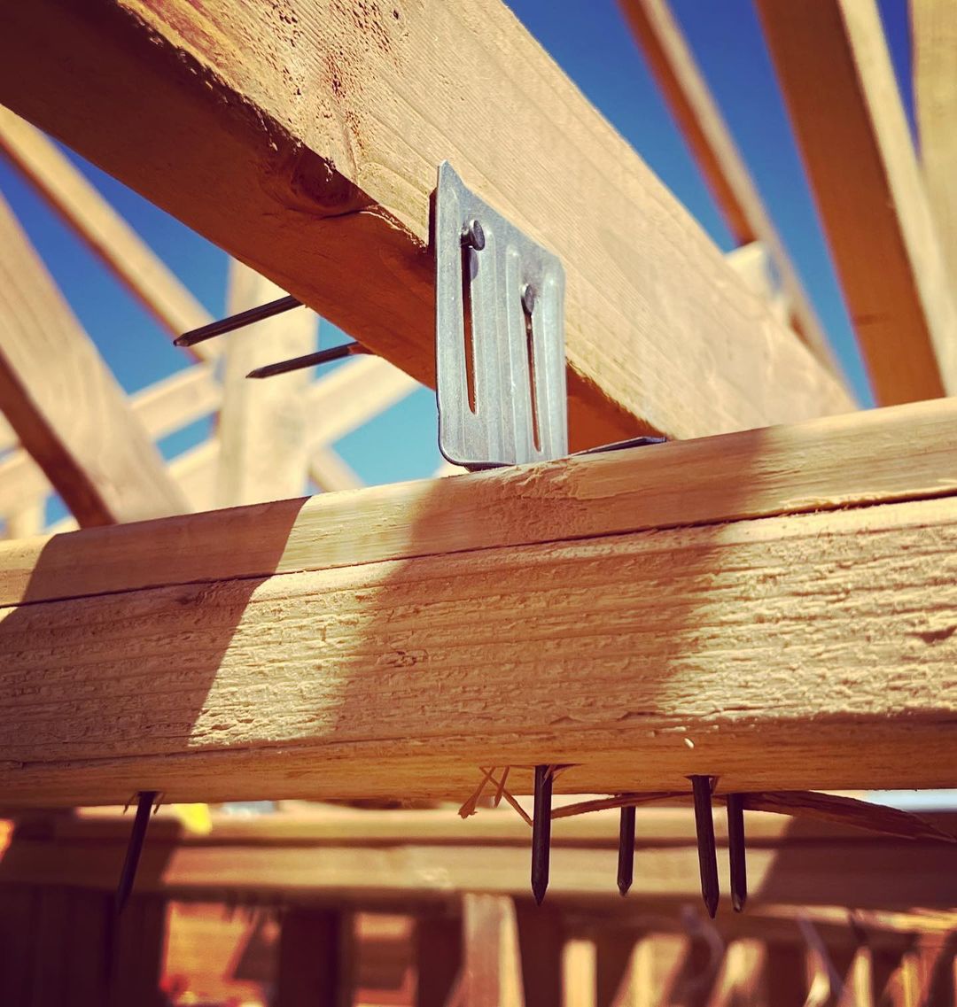 FastenMasterPro's tweet image. Which method are you using to make non-load bearing connections?

Fill out this form and we&apos;ll come out to your jobsite so you can demo NLB:
fastenmaster.com/support/reques…

#FastenMaster #PRODriven #FastenMasterNLB #NonLoadBearingConnector