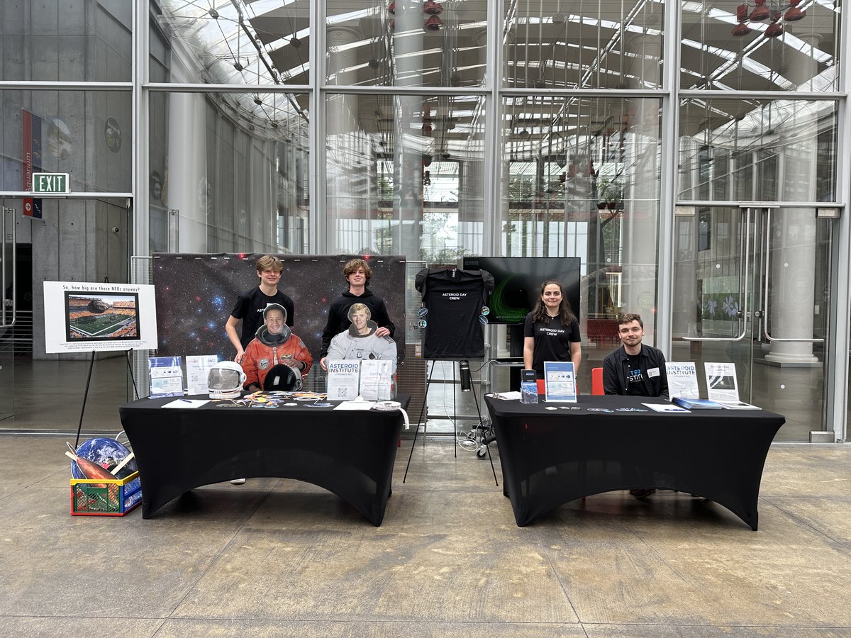 Our #AsteroidEducation program is committed to increasing awareness about #asteroids through public events, including this year’s Asteroid Day at @calacademy with Meteorite Man @geoffnotkin. Support us in this work, donate today. bit.ly/3LQzo2r