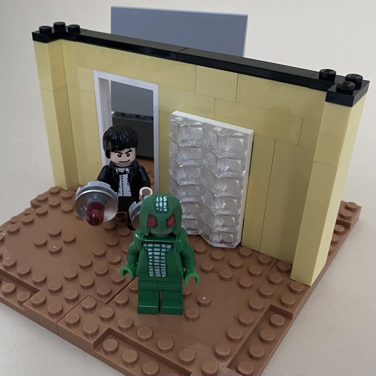 brickpandorica's tweet image. In an otherwise glorious tale, there’s an uncomfortable ruthlessness to the way the #2ndDoctor directly dispatches an Ice Warrior in episode six of The Seeds of Death, falling short of “needs must”. 

#DoctorWho #LEGO #legodoctorwho