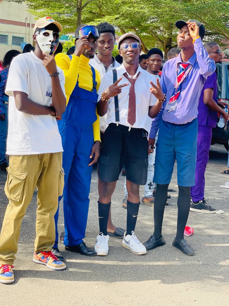 adeniyihall's tweet image. So many steeze untold🥶
Denite Class 22 gang, we dey always turn up.  Na why we be the best male Hostel 
#Invictacostumeday #futacostumeday