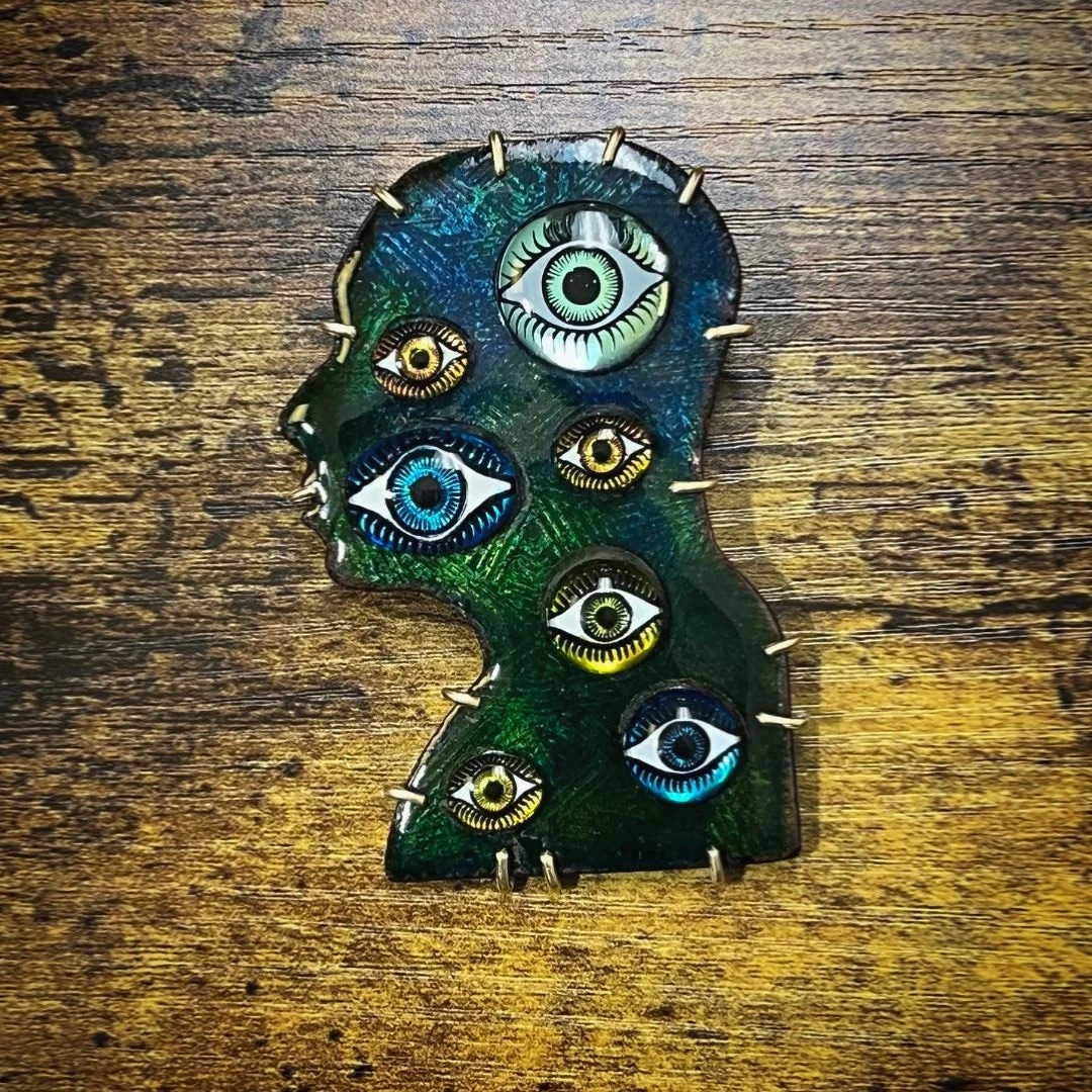 svanycalumni's tweet photo. As part of @nycjewelryweek, SVA alum Andrew Thornton (BFA 2007 Fine Arts; @ArdentTie) the had work in Allegheny Metal Collective and @PrattInstitute's collaborative show, “Amplify.” https://t.co/SB0ztt3PaY https://t.co/Fi9LQRGyYV