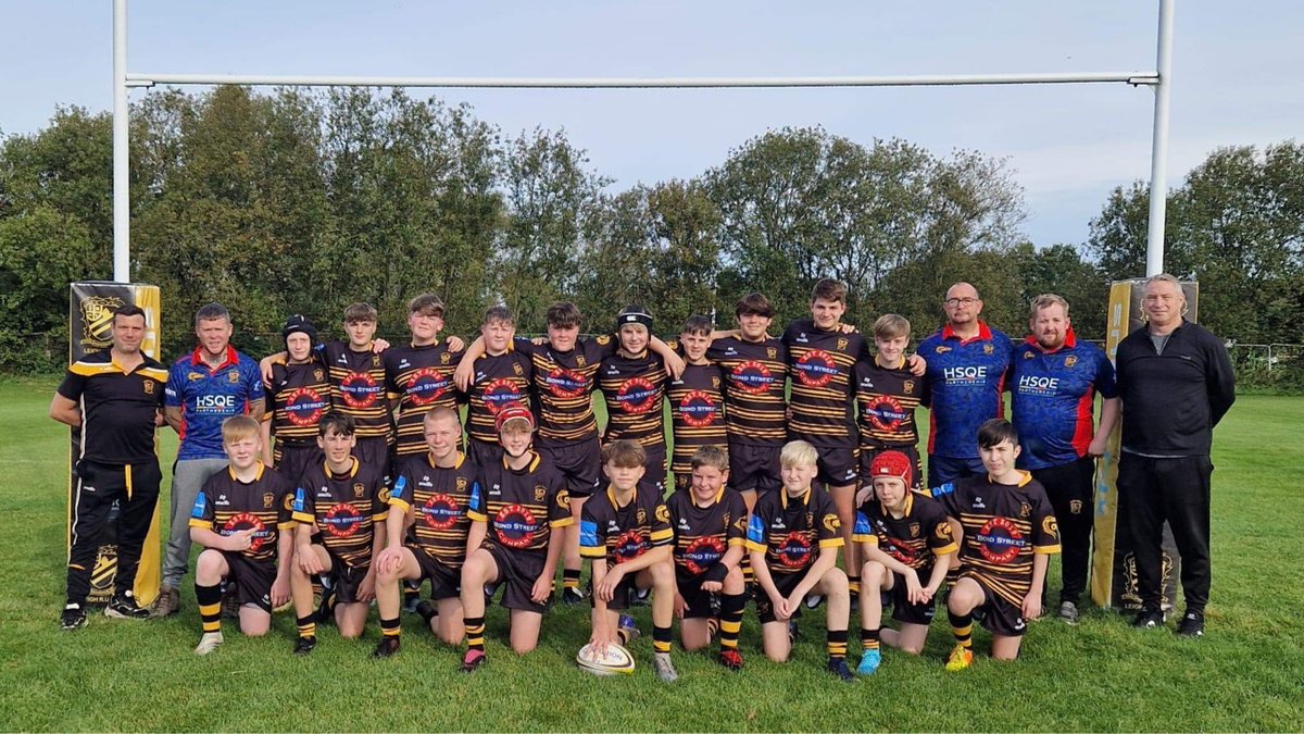 LeighRUFC's tweet photo. Sponsorship Appreciation

We would like to thank Bond Street and Elvis Eckardt Recruitment for their sponsorship towards new playing kit for one of our minis and juniors teams this season! 

Thank you to our sponsors your efforts don’t go unnoticed!! 

To see about sponsoring an aspect of Leigh RUFC, get in touch now!! We have plenty of packages available! 

Once again….
THANK YOU 

@ElvisEckardtRec  Eckardt Recruitment - https://t.co/U4byZvwPih

Bond Street Leigh