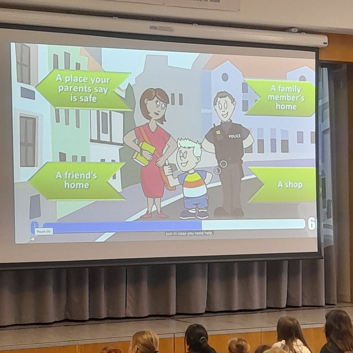 NotreDamePri's tweet image. Excellent participation today from pupils during the P5-7 assembly on safety essentials! 💡 From dealing with strangers to navigating road safety, empowering our students with the knowledge to stay safe in various situations. #SafetyFirst #GreenCrossCode 🚗🚸