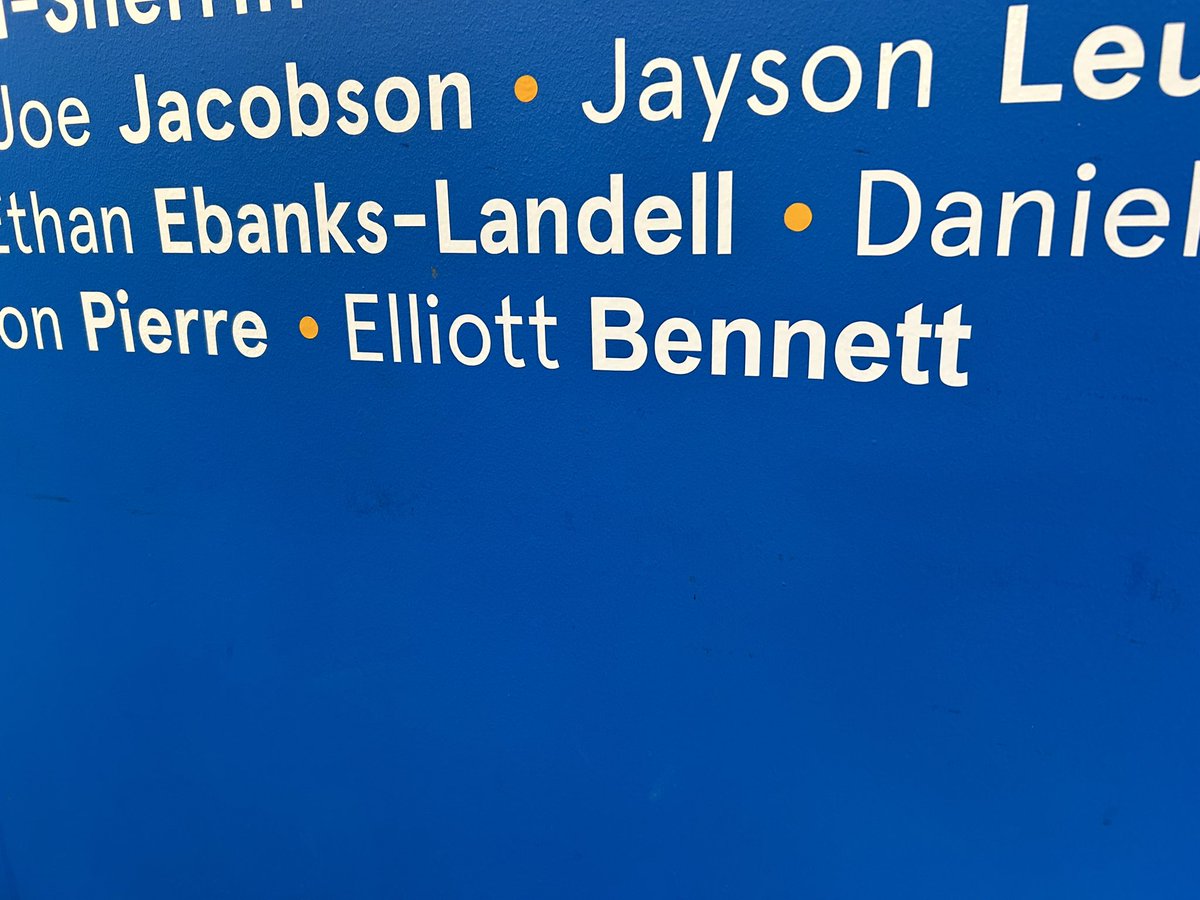Cyclone_Signs's tweet image. Congratulations to @Ebenno88 for your 100th game with @shrewsburytown! It was great to be able to put your name up on the 100 wall!

#cyclonesigns #football #shrewsburytown #STFC #elliottbennett #100games #vinylgraphics #wallgraphics #shropshire #shrewsbury