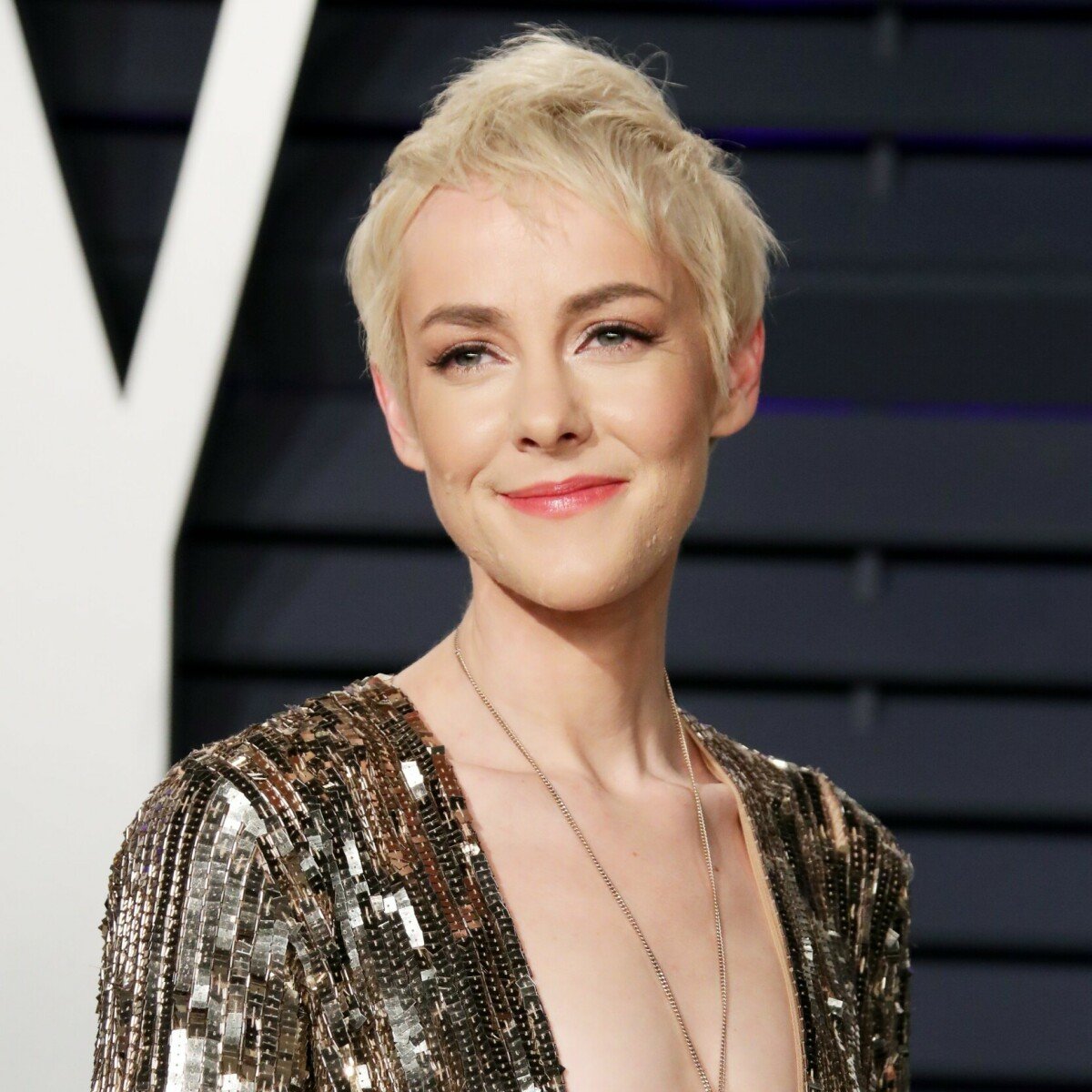 JuanC_Rdgz's tweet photo. ๐ฌ Happy Birthday Jena Malone ๐๐ฌ
#JenaMalone #TheHungerGamesCatchingFire #TheHungerGamesMockingjay #JohannaMason #BatmanvSupermanDawnofJustice #JenetKlyburn #HappyBirthdayJenaMalone https://t.co/YPjaYoS8bN