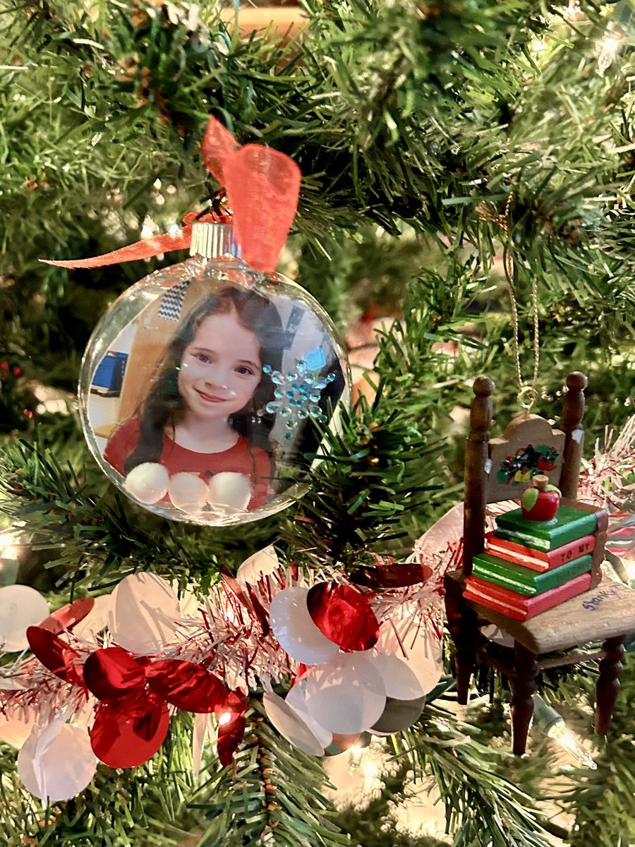 Christmas is in full force in Dalzell’s Language Arts class! The students are adorning the tree with their baby faces! <a href="/ClaggettMCS/">Claggett MCS</a> <a href="/MrCondit/">Brian Condit</a>