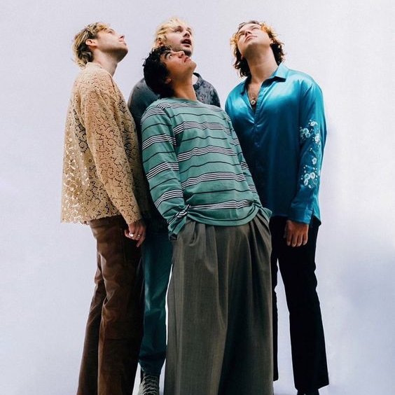 The One Vote 5sos Poll Winners are here!!
(please don't come for me, I am copying and pasting the winners <3 have fun)
PART ONE