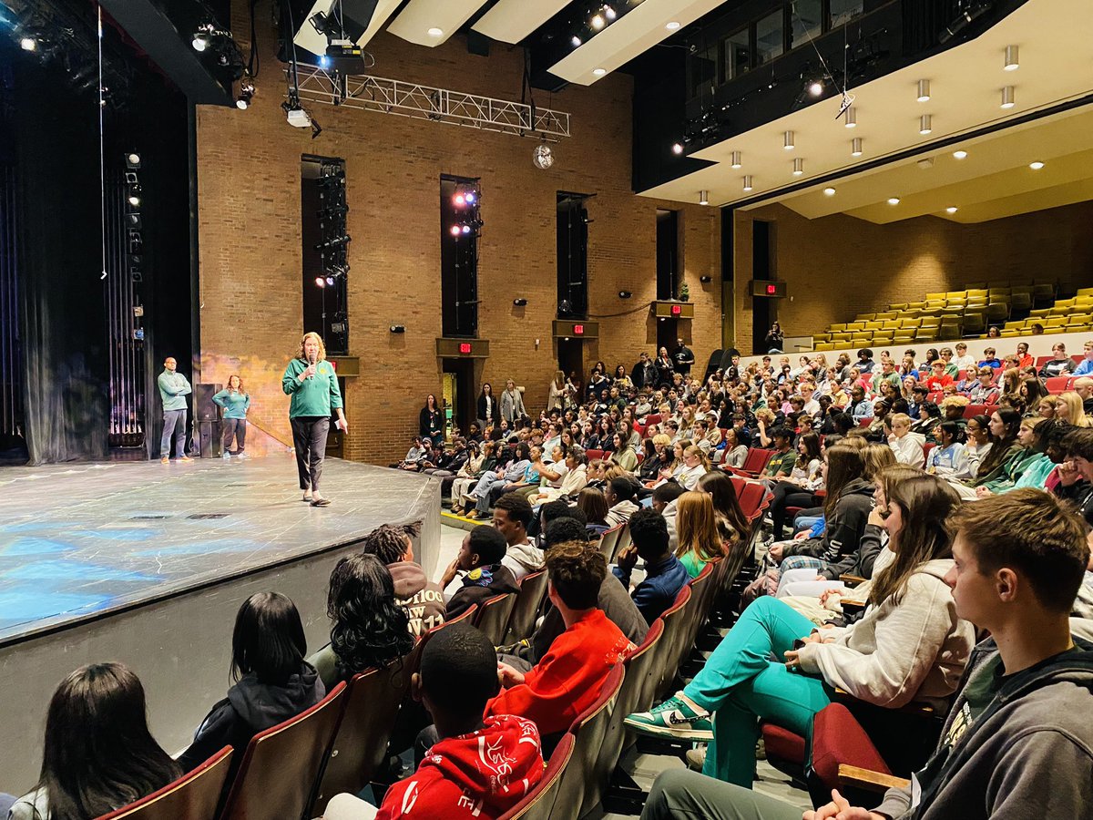 Peggy Bonbrisco tweet media