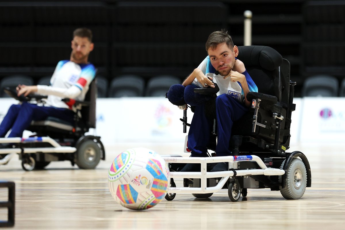 The_WFA's tweet photo. Watch all 2⃣8⃣ goals scored by @England at the 2023 FIPFA Powerchair Football World Cup via the link below! 🤩🏴󠁧󠁢󠁥󠁮󠁧󠁿⬇️

https://t.co/CAVAHPjd8q

#PowerchairFootball https://t.co/Dm94sQbiVt