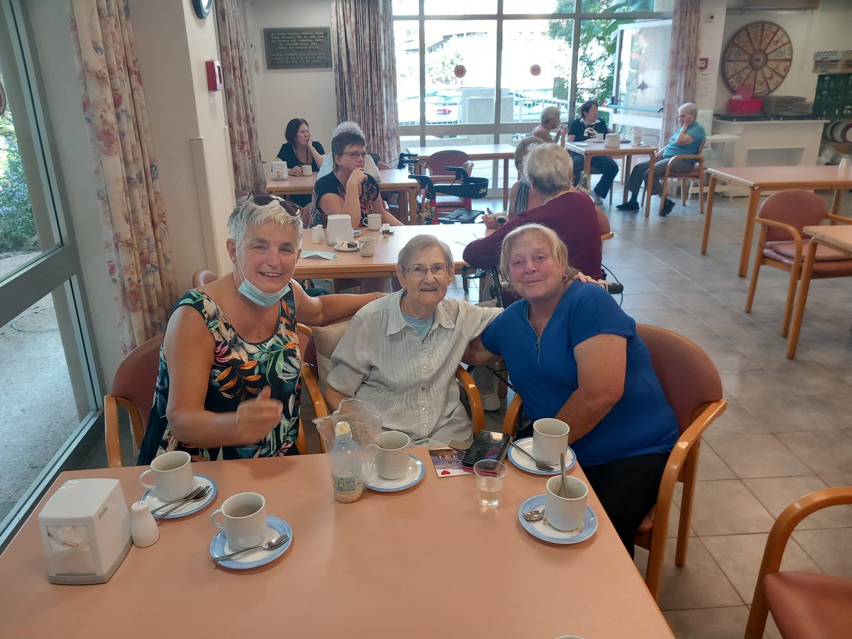 In Memoriam Alie Bakker🙏🏻
“We gaan in Alie een bijzonder persoon missen met een warm hart voor de bezoekers van De Bres. Zij gaf hun het gevoel gezien te worden. Ook voor onze vrijwilligers stond zij altijd klaar.“ Lees hier meer: 
debreszwolle.nl/index.php/nieu…