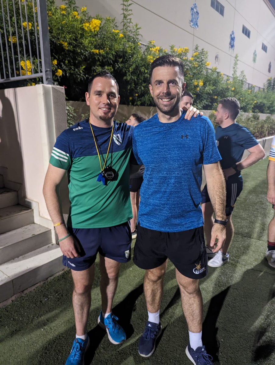 LLColfer's tweet image. Great turnout in Dubai again tonight as we had 21 coaches from 5 @GAAmiddleEast Clubs 🇦🇪

Massive engagement from the group and learning certainly did take place 👏

Lovely to meet my old mate Robbie Corcoran again after all these years 😁

#CoachTheCoaches

#LearningEnvironment