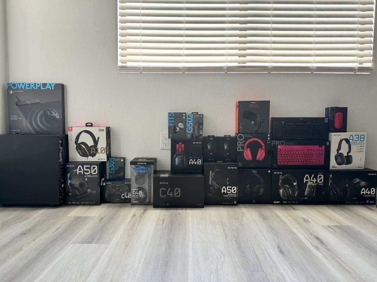 MindofWizz's tweet photo. I need more @LogitechG https://t.co/gg7gWIqRqD