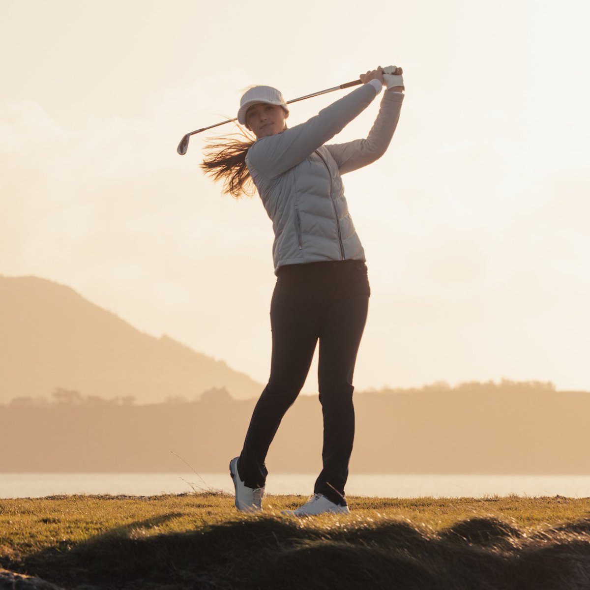 pingespana's tweet image. Juega con confort.

Gracias a la chaqueta Oslo PrimaLoft |||, totalmente aislada y con tecnología @PrimaLoft, que brinda confianza cuando hace frío.

#PING #EngineeredToPlay