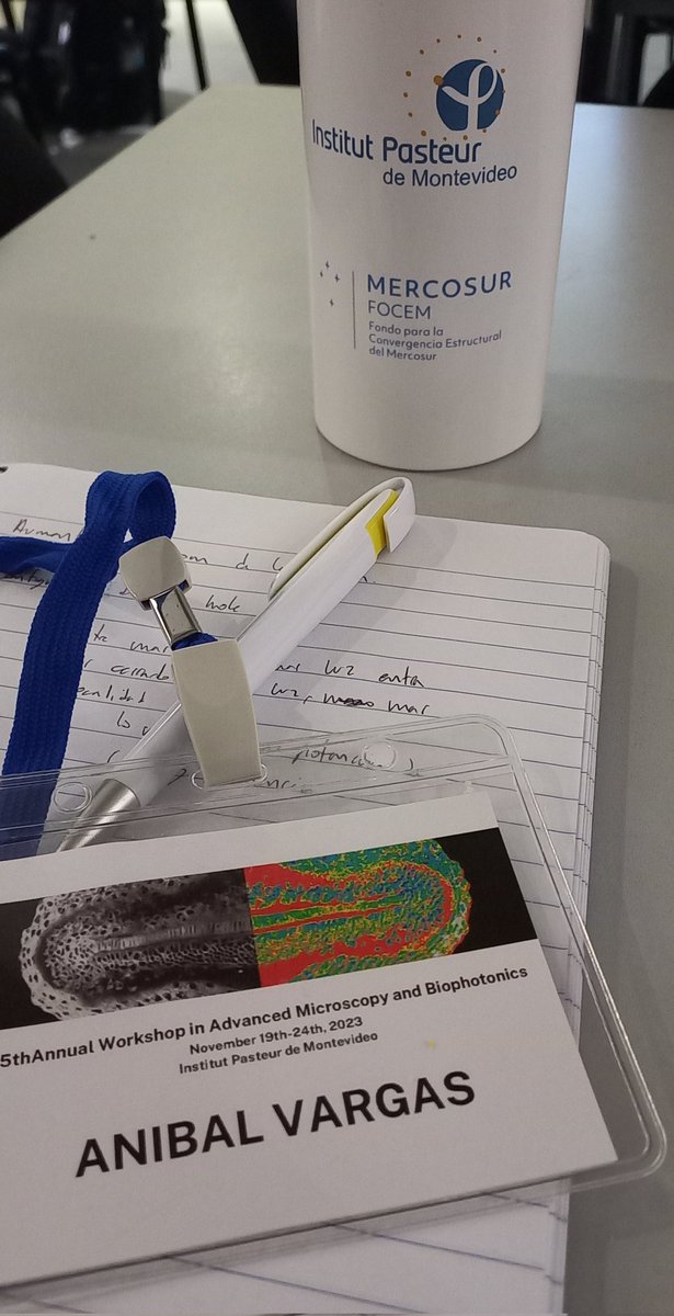 anvargasr's tweet photo. En la tercera jornada de #5thAWAMB. Tremenda instancia para la formación en microscopía junto a tantos entusiastas profesionales con los cuales tengo la oportunidad y privilegio de compartir en el @IPMontevideo 🇺🇾 #Microscopy #fluorescence #biophotonic #espectral #FLIM https://t.co/g6W8Cg3lRC