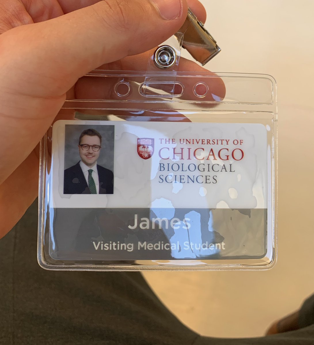 jamessmacleod's tweet photo. Just like that my two months of away rotations in Chicago are over. Truly an amazing experience getting to know other rotators, residents, and learning from some of the best surgeons in the world. Even met some fellow 🇨🇦s!#orthotwitter #MedTwitter @NMOrthopaedics @UChicagoOrtRes https://t.co/eYmqqhGMO9