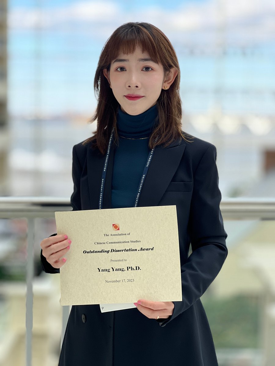 Dr. Yang Yang, Assistant Professor of Advertising and Public Relations, received the top dissertation award from the Association of Chinese Communication Studies at the National Communication Association last week! Congratulations! 🥳