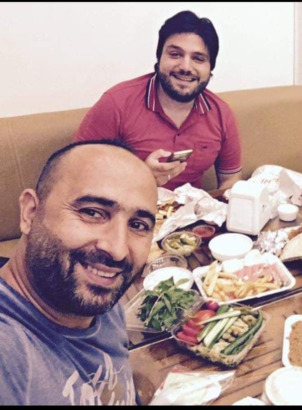 الله يرحمك يا رفيق دربي
يا عشرة العُمُر
يا آدمي بو قلب طيب