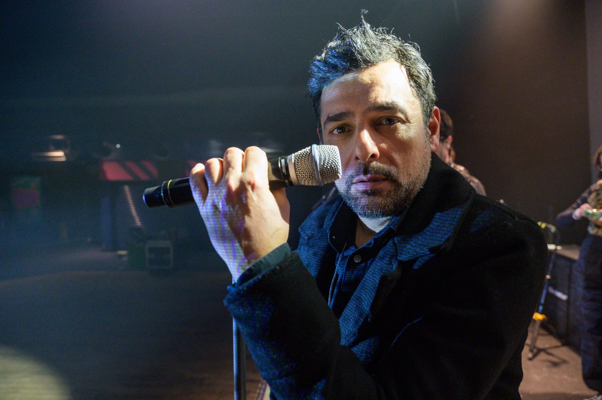 GUNNERS + GUNNETTES, pre-save our brand new single 'All Fired Up', out this Thursday, right here: GunBand.lnk.to/allfiredup