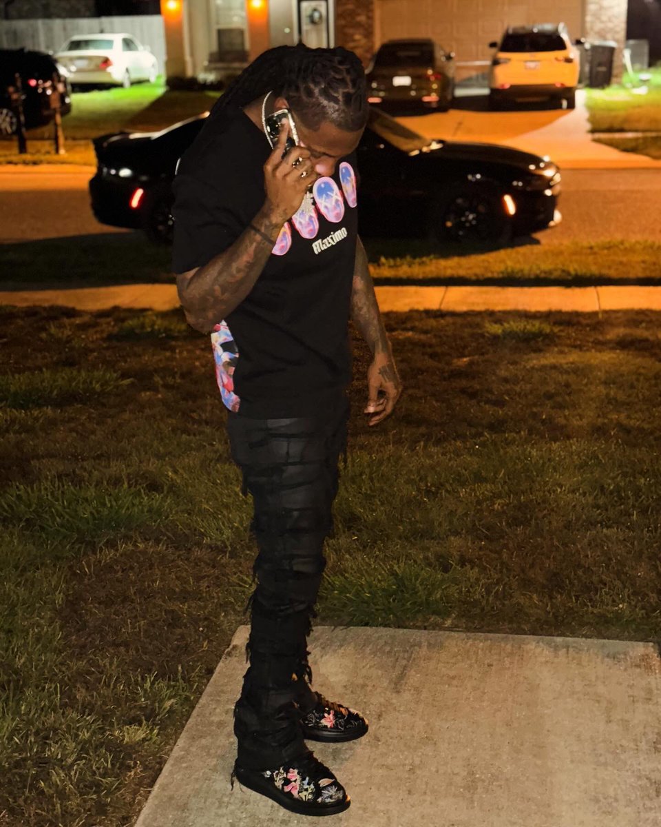 BigZombi3's tweet photo. Ima Real Nigga Even Though I Lie Like The Rest‼️🖤🥀🧟‍♂️ #DeadDontDie #ZombieLivinn https://t.co/wesi8dgWVJ