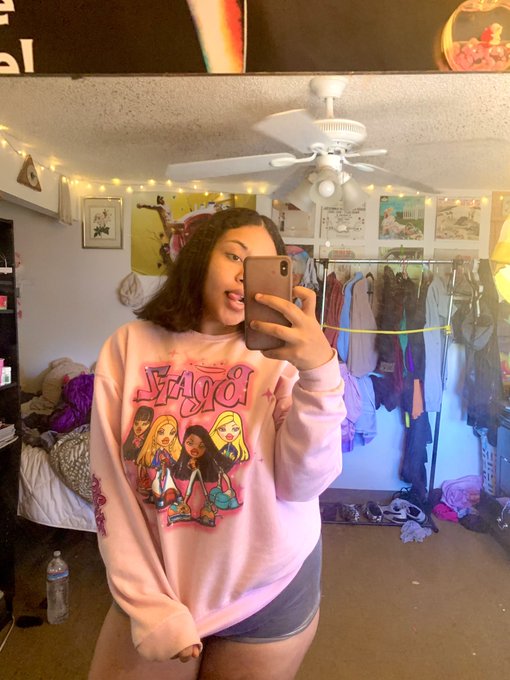favorite sweatshirt💋💗 #nsfw #nsfwtwt #Chubby #cozy https://t.co/V0KkXeS4RN<a href="/tag/nsfw"class="tags">#nsfw</a><a href="/tag/nsfwtwt"class="tags">#nsfwtwt</a><a href="/tag/chubby"class="tags">#Chubby</a><a href="/tag/cozy"class="tags">#cozy</a>