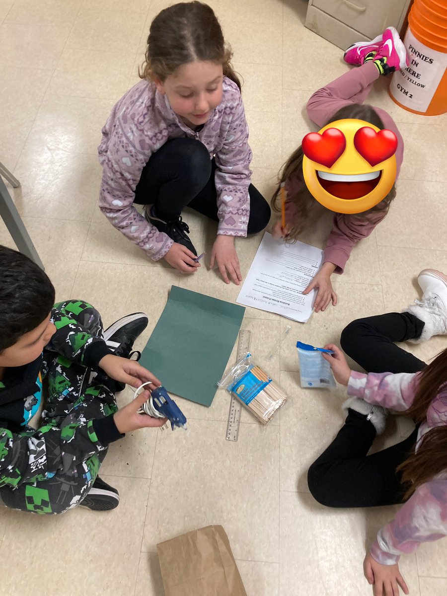 MrsMonardo's tweet photo. Very excited to begin their summative task in science! Teamwork in building the strongest bridge! https://t.co/uBx5RKOdvC