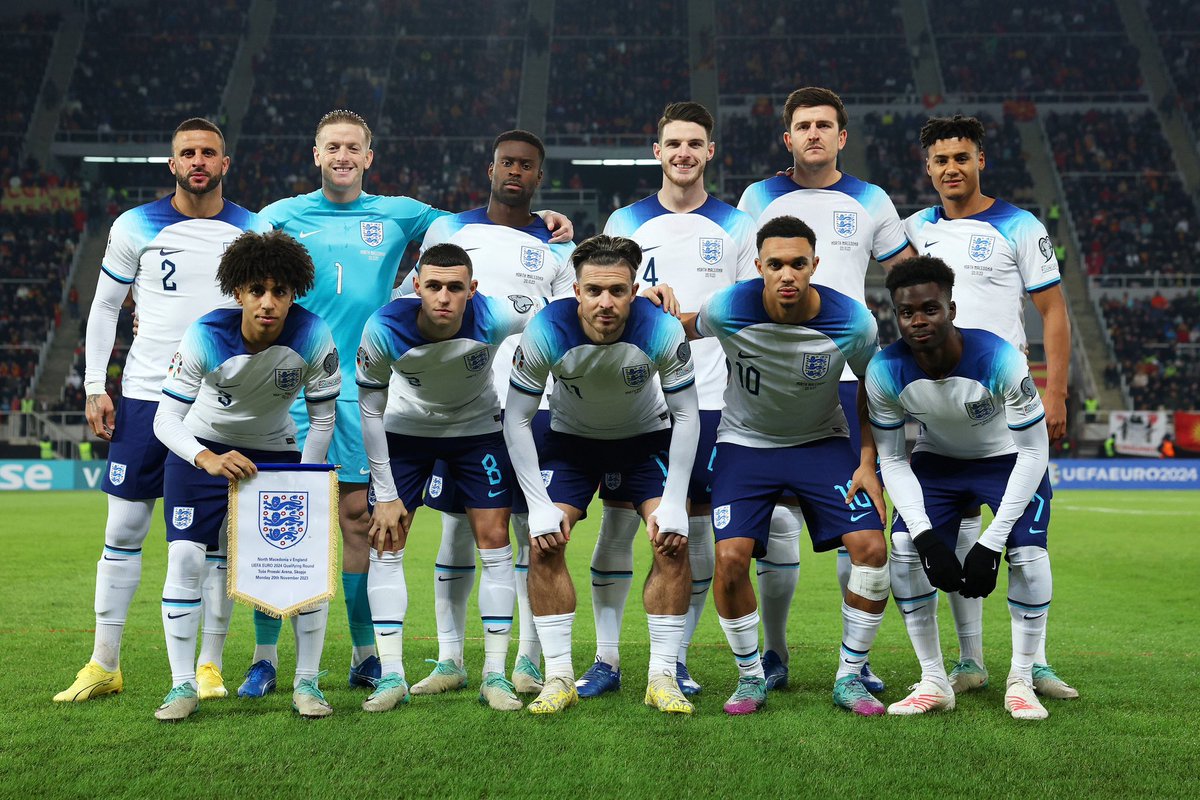 HarryMaguire93's tweet photo. Thanks to our away fans for the unbelievable support as always. Great unbeaten campaign with the lads and all focus now on #Euro2024. 👏🏴󠁧󠁢󠁥󠁮󠁧󠁿 @England https://t.co/OFgwP3DSsV