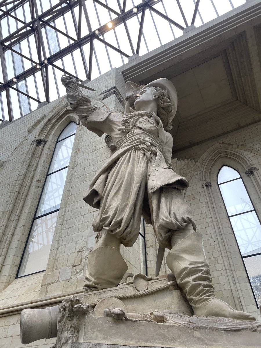 2BFILES's tweet photo. Angers, France 🇫🇷📍 https://t.co/cxOx78rwUh