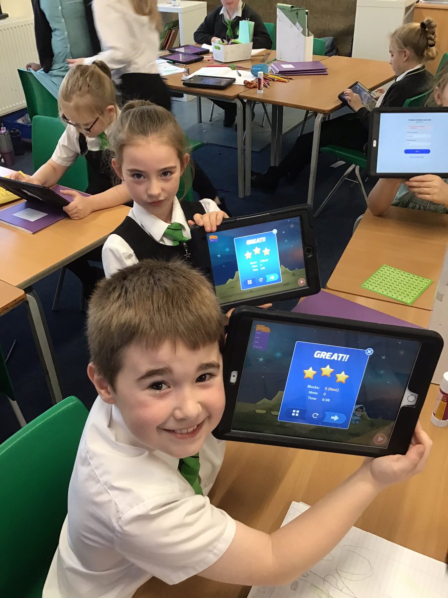 LindenRDCedar's tweet photo. Tynker and coding- learning algorithms and how to debug. #Lindencomputing #Lindenlearning ๐ฉโ๐ป๐ฅ๏ธโจ๏ธ๐ป๐พ#Tynker https://t.co/bcVjkvWU0C