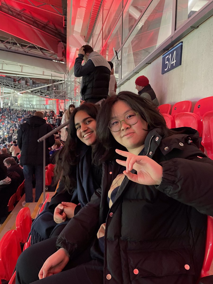 LiveFreemens's tweet photo. Friday night lights with the boarding house at @wembleystadium to watch @England v. Malta in a Euro ‘24 qualifier! A great trip out, and a brand new experience for many ⚽️#boarding #freemens https://t.co/6pZwFD4uhE