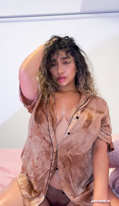 who made this mess? 💦 https://t.co/iSLGyQLpUs