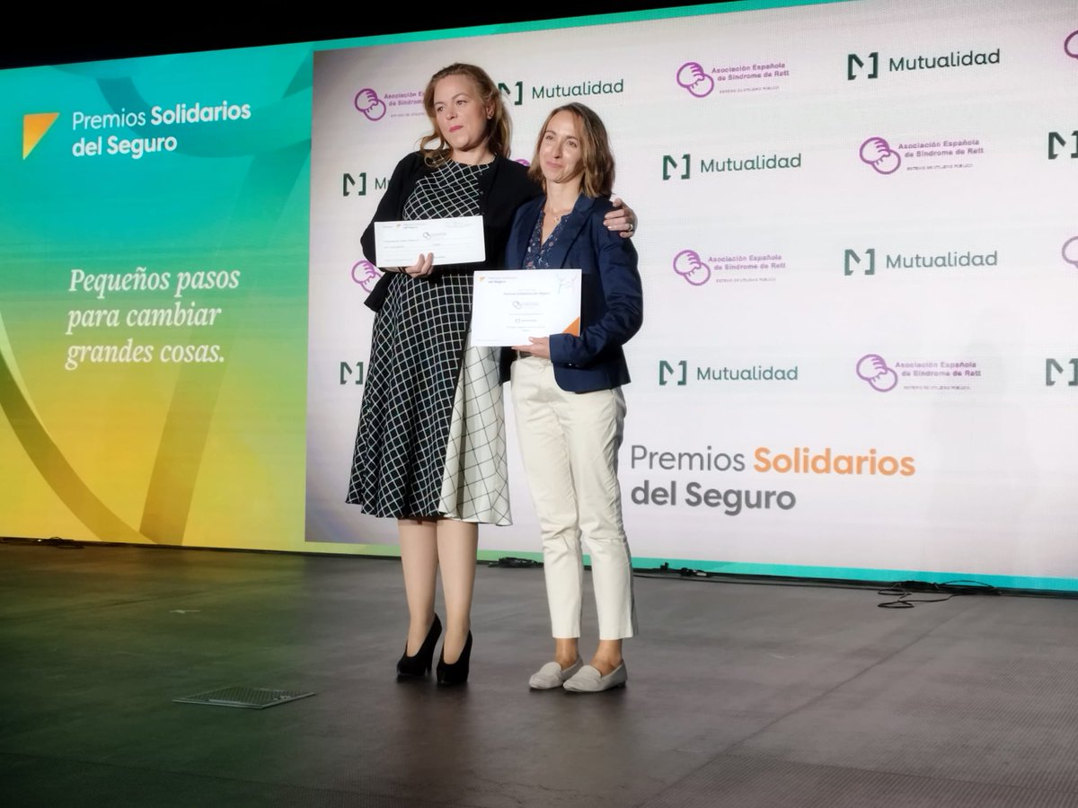 INESE (@inese_seguros) on Twitter photo 🏆 El Premio #SolidariosDelSeguro de <a href="/Mutualidad_es/">Mutualidad</a> es para <a href="/asociacionrett/">Rett Spain</a>. Lo entrega Itziar Vecino, directora de Riesgos de la Mutualidad, a la delegada de la Asociación, María Hernansanz. Os lo contamos mañana 👉 inese.es 🏆 El Premio #SolidariosDelSeguro de <a href="/Mutualidad_es/">Mutualidad</a> es para <a href="/asociacionrett/">Rett Spain</a>. Lo entrega Itziar Vecino, directora de Riesgos de la Mutualidad, a la delegada de la Asociación, María Hernansanz. Os lo contamos mañana 👉 inese.es