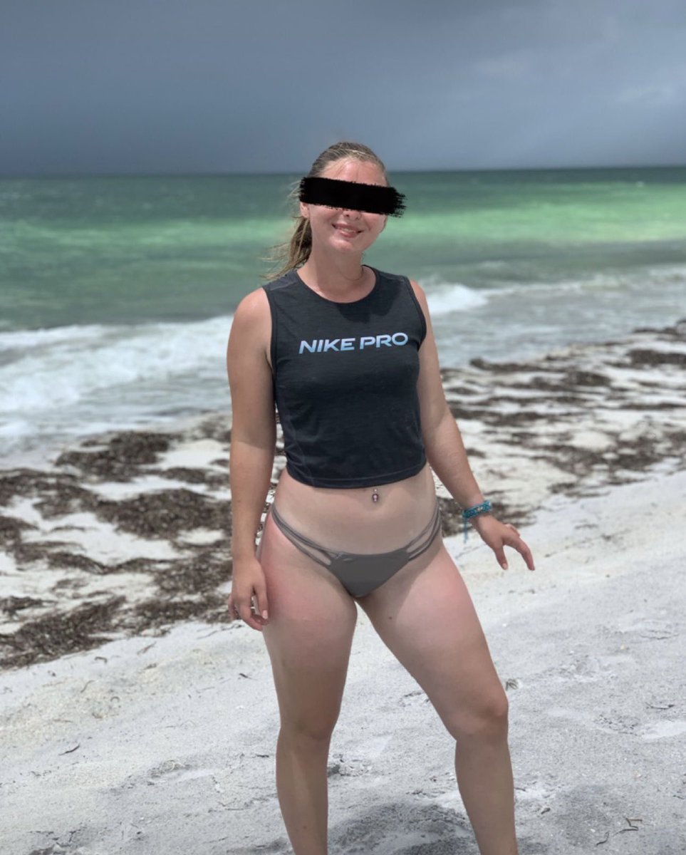 funkobabe's tweet photo. I missed being at the beach and getting sand in uncomfortable places 😅 https://t.co/ZgWfKlyBxg