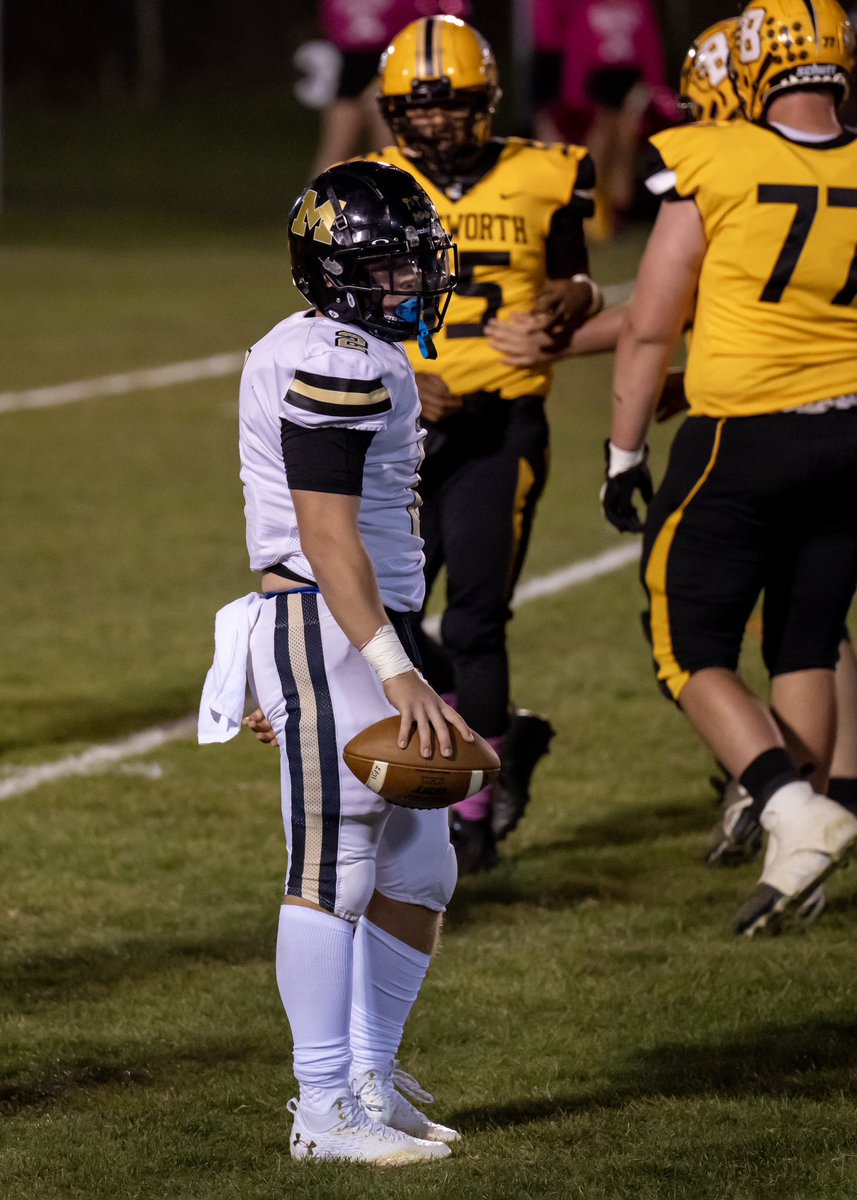 avanata2's tweet photo. I’m excited and blessed to announce that I will be continuing my academic, football and baseball career @WestLibertyU @WLathletics @WLU_Football @ToppersBaseball thank you @JBonar6 @coachmonte91 @ericburkle @MapletownSports @GeorgeMessich @LindaMessich #TopperNation https://t.co/5TU31Y72tI