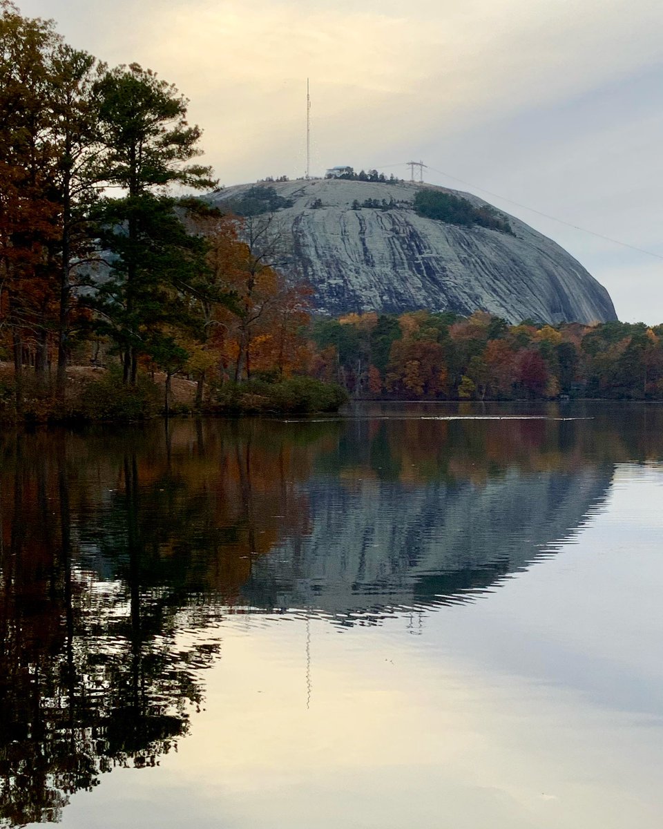 Back side of #stonemountain our campsite backs up to🍁🍂🍁

.
.
.
#caligurl  #flamingler  #rvcamping #rollingrenegade #BigAl #camping #rv #FindYourAWAY #ResponsibleRecreation  #roadsideamerica #travelgram  #fyp #fypシ゚ #fallcolors #fallleaves #stonemountainpark #georgia