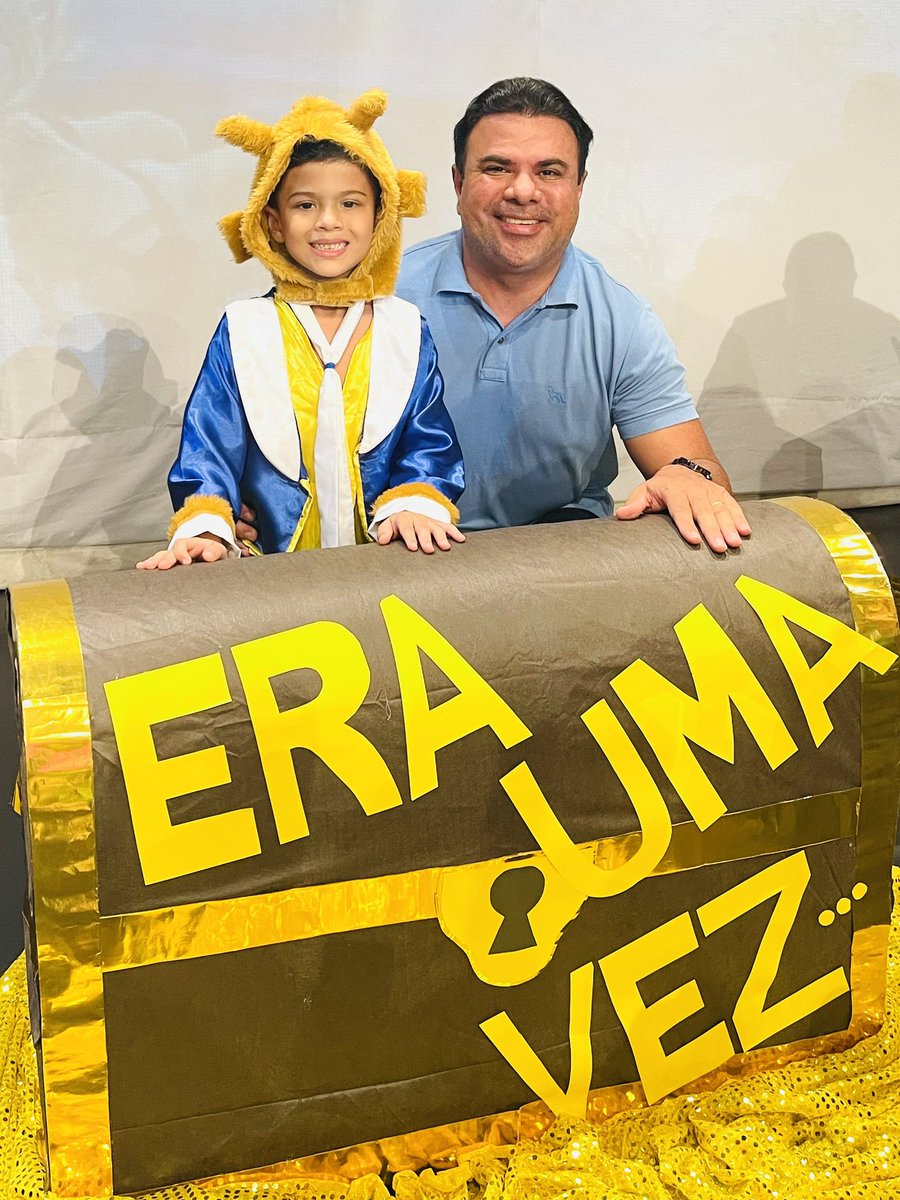 EmanuelDennerSR's tweet photo. Hoje (21), foi dia de assistir a melhor apresentação de “A Bela e a Fera” ☺️😍
no Teatro João do Vale, centro de #SãoLuís/MA.
Nicolas, vc arrasou filhão 🥳🎉🎊👊 https://t.co/bwaXaAlWzY
