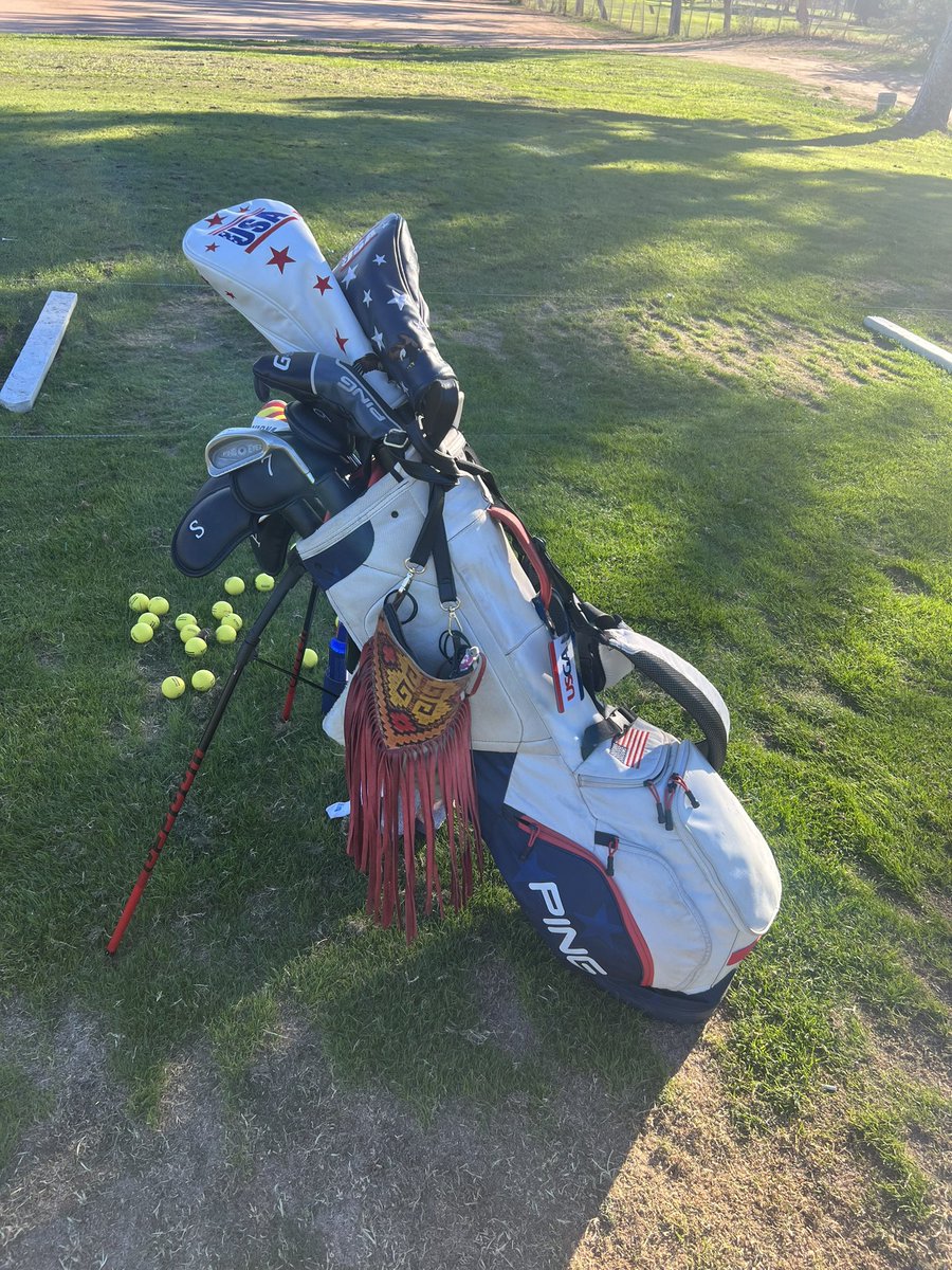 CanChaserFergie's tweet photo. Great therapy session on the driving range after working today! Always makes me feel good and smile! #Golf #GolfGirl #Arizona #Practice #DrivingRange #GoalsTakeWork #PracticeMakesPerfect #Ping #G425 #Outdoors #Healthy #Exercise #HappyPlace #Smile #GettingItDone https://t.co/gaHPp3nPYZ
