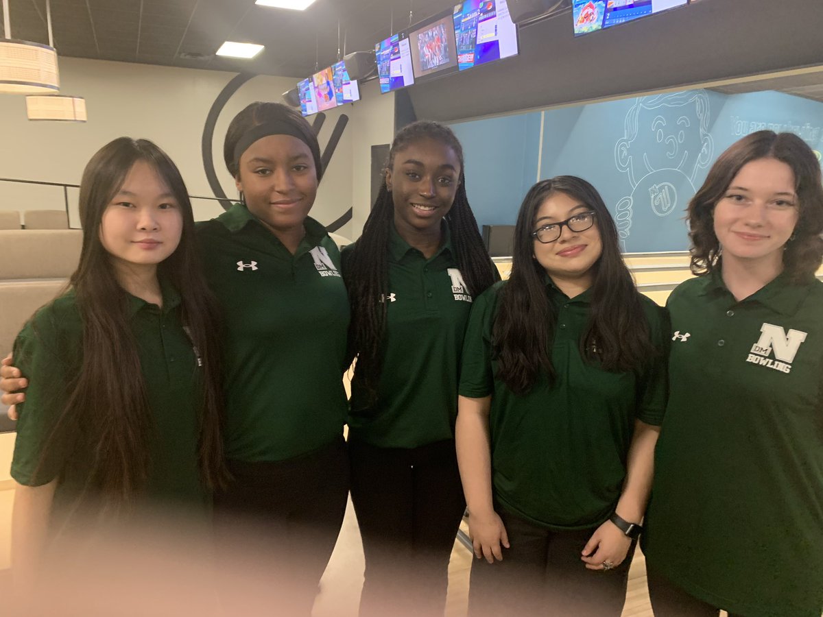 luchtmi's tweet photo. Nice start to bowling season. JV boys came out with the win. Fun had by all. @nhspolarbears https://t.co/4ETEs6AgTJ