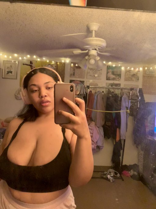 in honor of titty tuesday🫡 #nsfwtwtًً https://t.co/CN1uiHmM4r<a href="/tag/nsfwtwt%D9%8B%D9%8B"class="tags">#nsfwtwtًً</a>