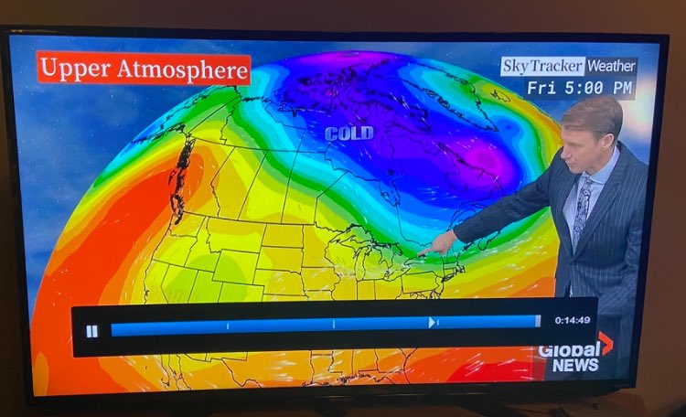 sami35's tweet photo. ⁦@AnthonyFarnell⁩ why can’t we get this kind of graphic on your Skytracker app? https://t.co/sYU1hQ4Ivk