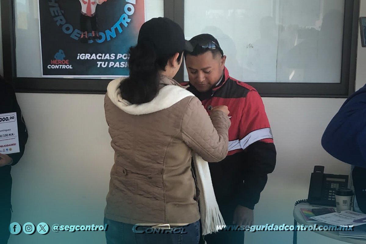 segcontrol's tweet image. Todos podemos ser Héroes un día. En esta ocasión reconocimos héroes Control en Saltillo.

En Control reconocemos el esfuerzo y dedicación de cada colaborador que da un poco más, en el cumplimiento de su deber.
#YoSoyControl #FamiliaControl #HéroesControl