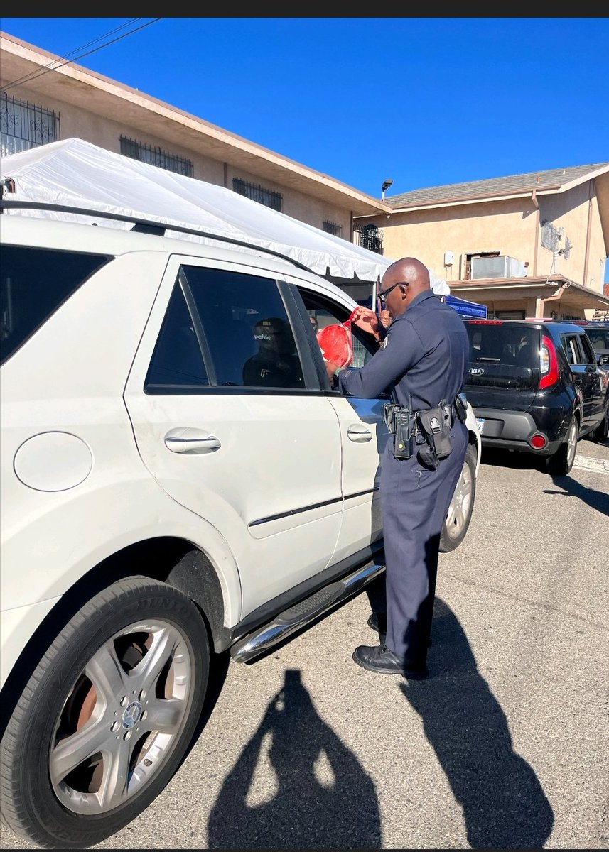 LAPD - 77th Street tweet media