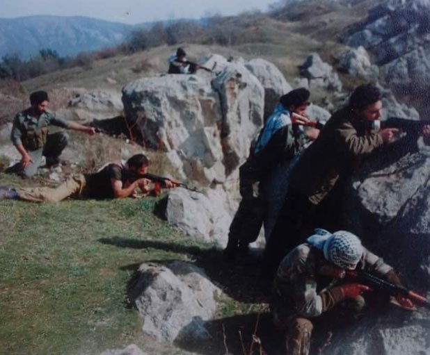 syriahay's tweet photo. Armenian volunteers of the Medzn Murad brigade during the Artsakh Liberation War. The brigade was made up mostly of Armenians from Syria, Lebanon, and Palestine who distinguished themselves by wearing keffiyehs. https://t.co/vrjwLS8J6U