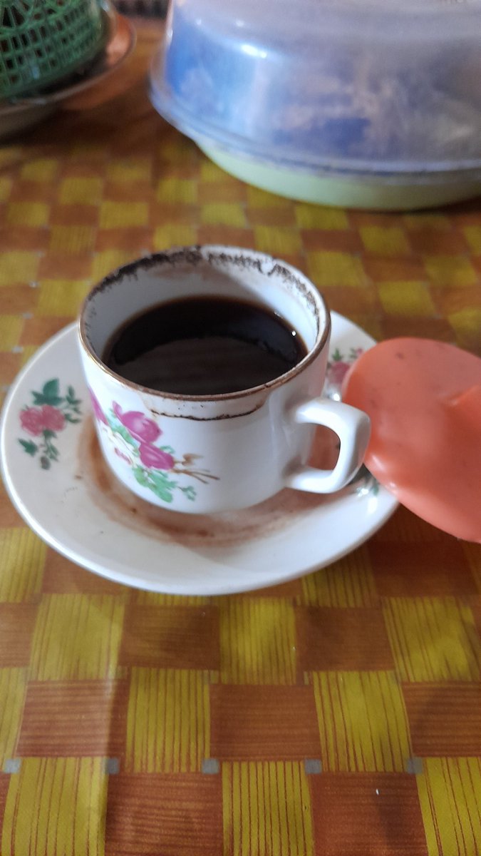 Kopi semangat pagi gengs..💪💪 Mikir politik Pilpres kok tiwas koplak..