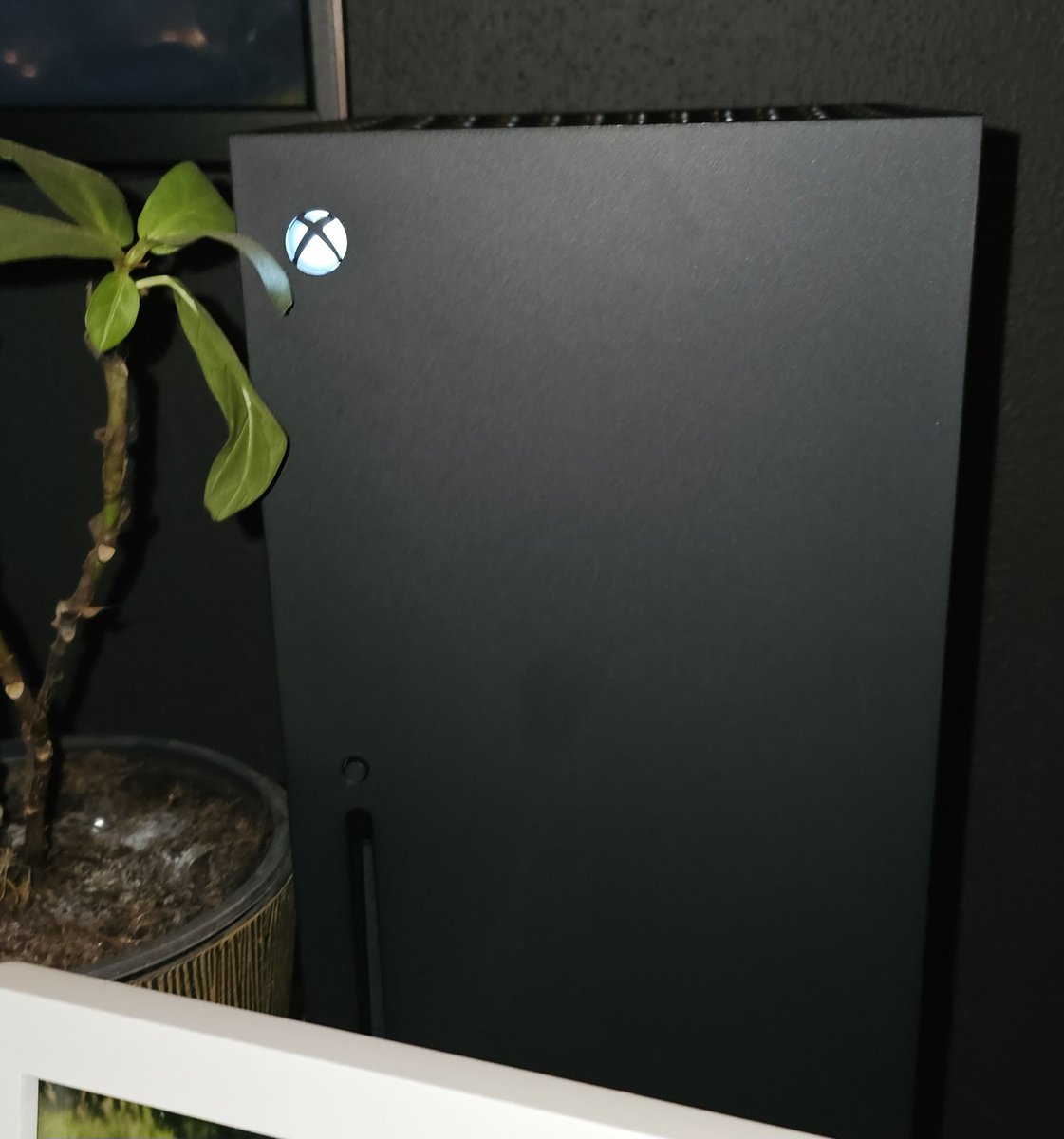 AzoolanTTV's tweet photo. So I know I have been gone awhile...and I can comment more on that later but...I did a thing last night! @Xbox #earlychristmas https://t.co/00TO5w1BsE
