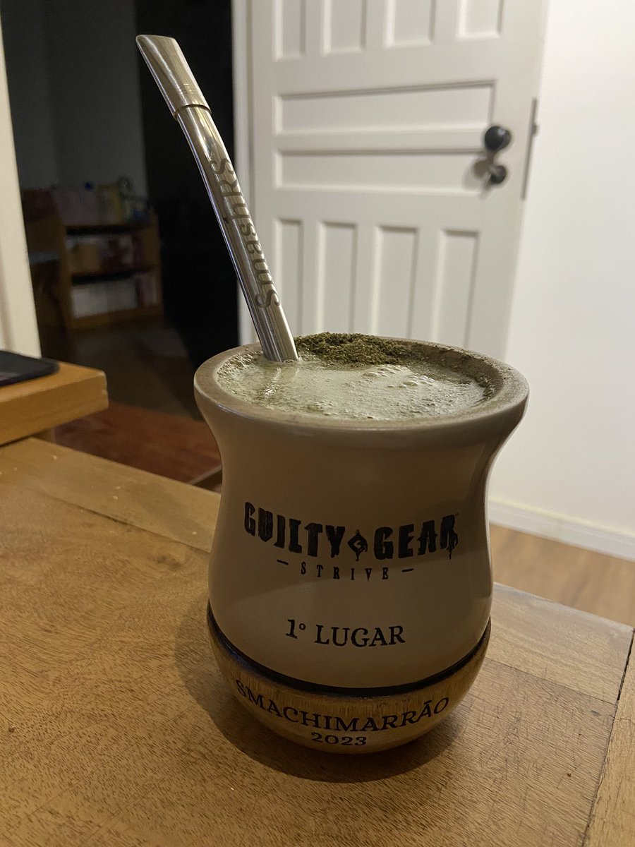 Ta na hora, Thread falando evento incrivel que foi o SMACHIMARRÃO. Começar com os agradecimentos devidos. Vou marcar os principais responsaveis do evento.<a href="/SmashRS_/">SmashRS</a> <a href="/HenriDelong/">UA | Delong</a> <a href="/vinicivs_o/">vini</a> <a href="/flavoroflife/">Millia</a> <a href="/Fonsie191/">Fonsie</a>  e o meu time que me apoia e possibilita tudo isso <a href="/TierFGC/">TIER E-Sports FGC</a>