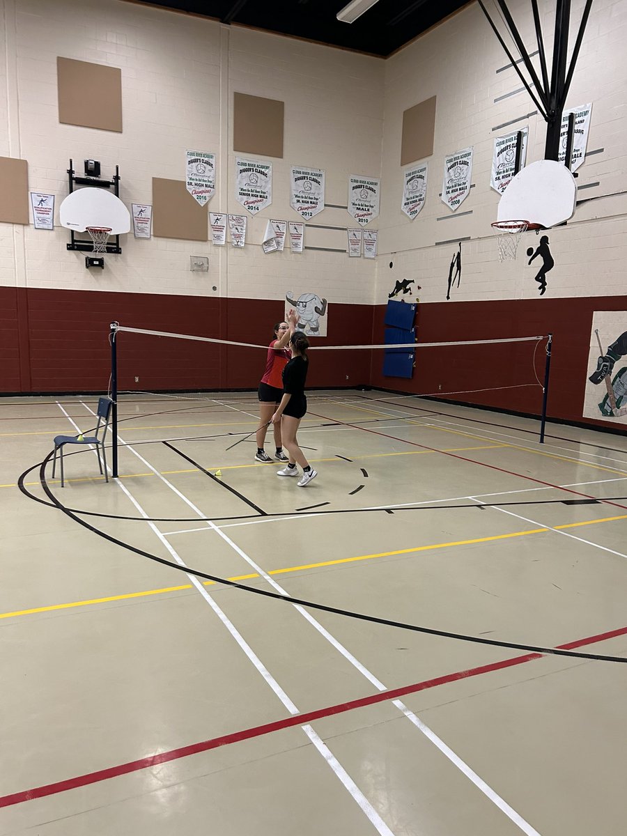 Today students from HGFA and MSAG joined us for our Fall Meet. Ss participated in traditional and non-traditional events including Indigenous games. It was a great display of skill, sportsmanship and teamwork! Great job by everyone! <a href="/schoolsportsnl/">School Sports NL</a> <a href="/NLESDCA/">NLESD</a> @SISNLESD