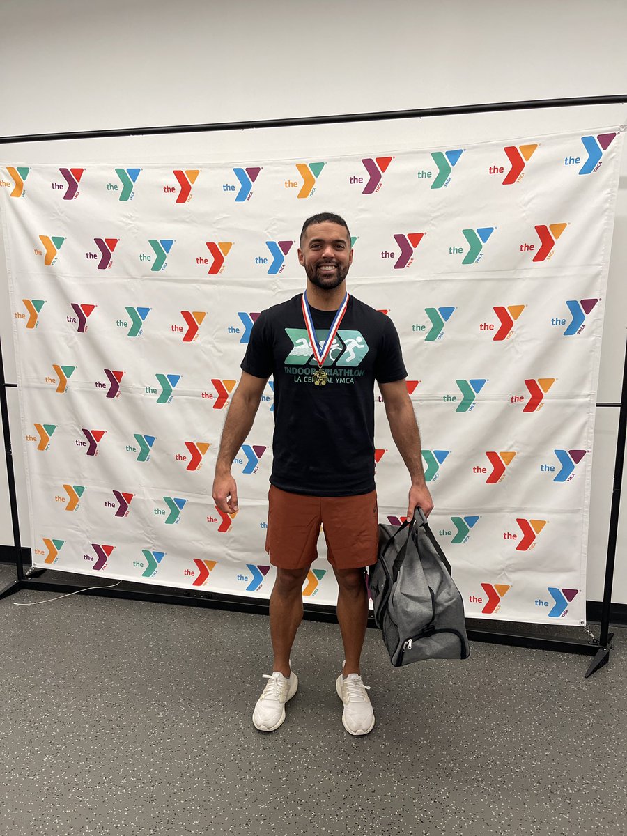 rtorres119's tweet photo. 3rd place on my first ever indoor triathlon! 

Now I want to do an IRONMAN 😂 https://t.co/kvkFf8dWzT