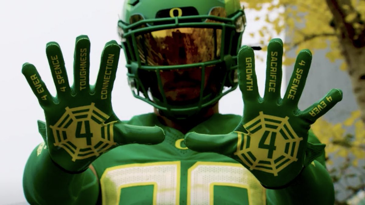 SwooshMcDuck's tweet photo. Ahhhh sh*t, here goes my allergies. 🥺

Spencer not being here for his Senior Day hurts. 

This goes hard. 

Win for Webb.

#4Spence #LongLive4 #GoDucks 🦆🕸️ https://t.co/pP9GfAoERa