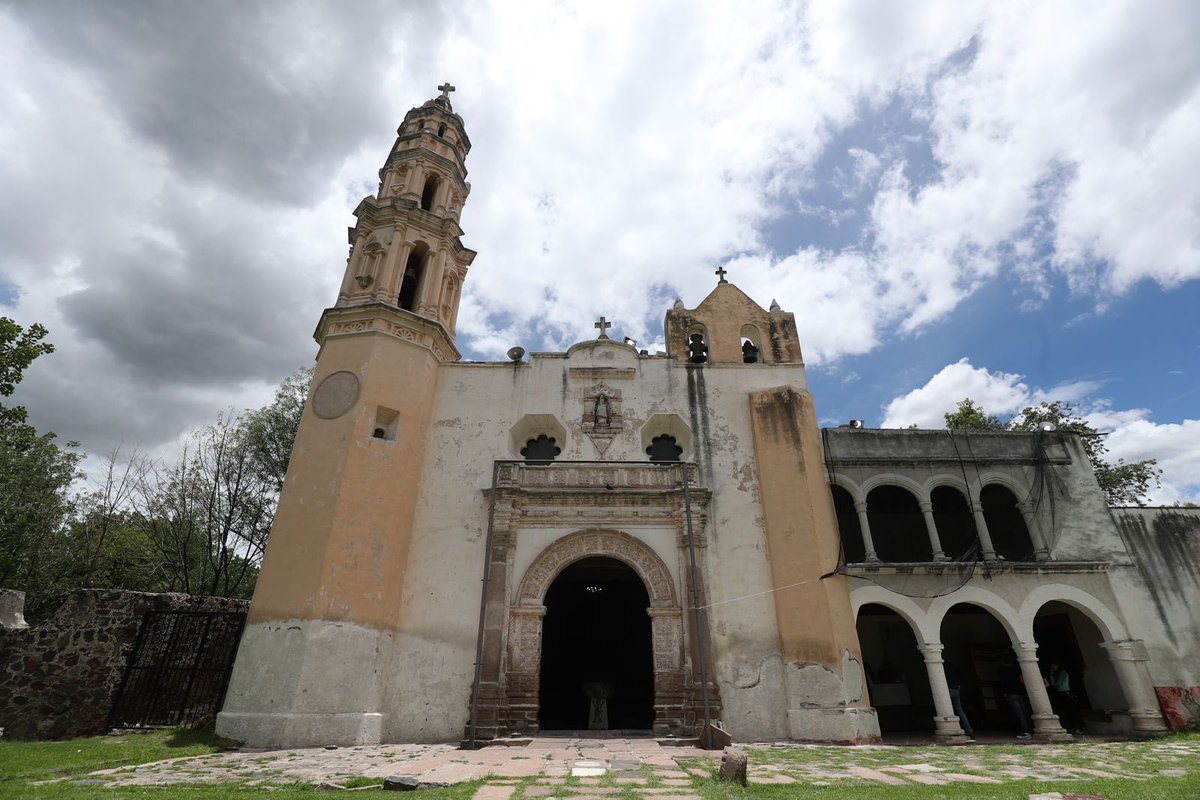 EdomexTurismo's tweet photo. #TurismoReligioso | En el #PuebloMágico de #Otumba se localiza el Ex Convento ⛪️ de San Nicolás Oxtotipac. Se trata de un claustro en miniatura construido por los franciscanos en el Siglo XVI. #MagiaYEncantoQueTransforman #ElPoderDeServir https://t.co/ipKSBJ98ns